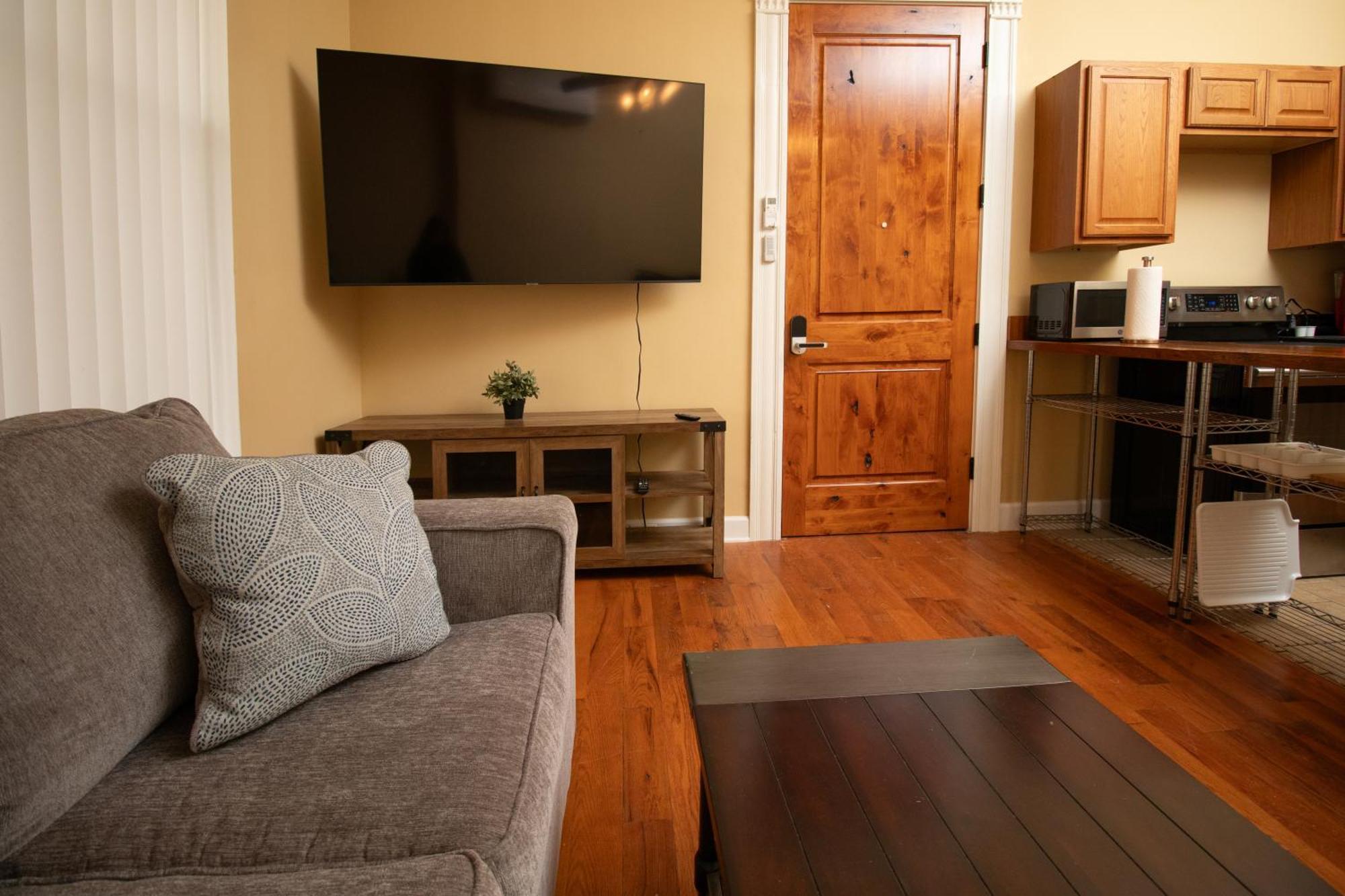 Ferienwohnung Quiet, Gated Oasis Near Downtown Lexington Exterior foto