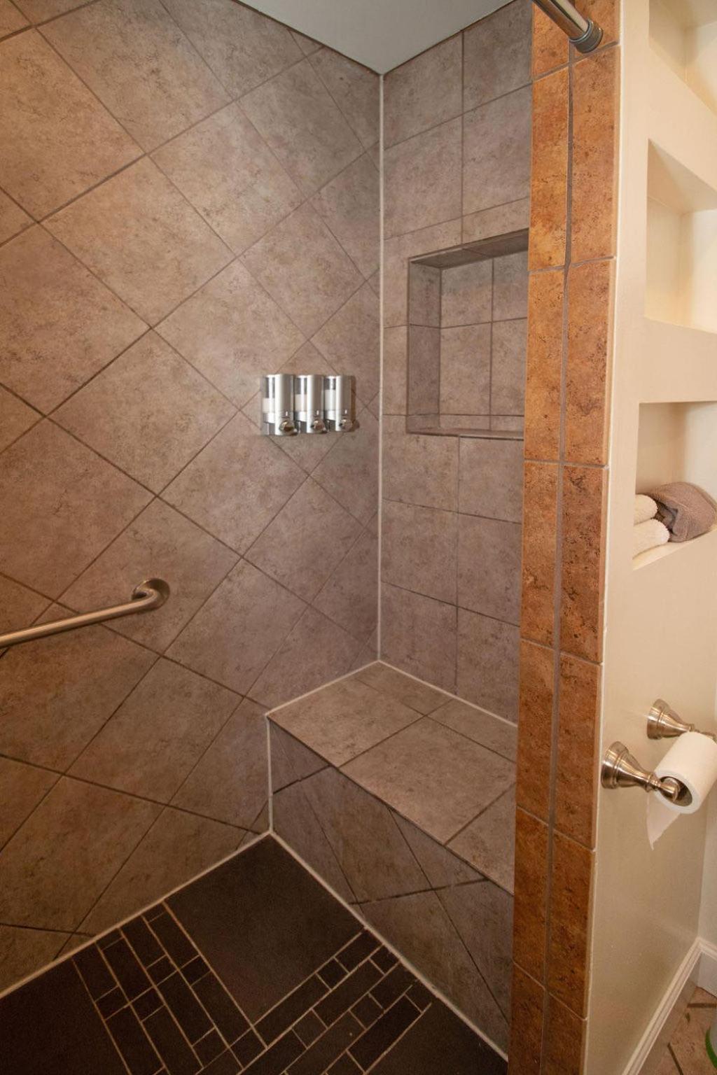 Ferienwohnung Quiet, Gated Oasis Near Downtown Lexington Exterior foto